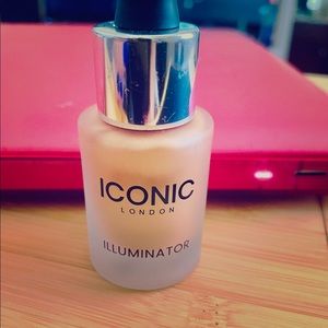 ICONIC LONDON ILLUMIATOR